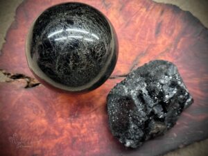 Tourmaline (Black) / Black Tourmaline