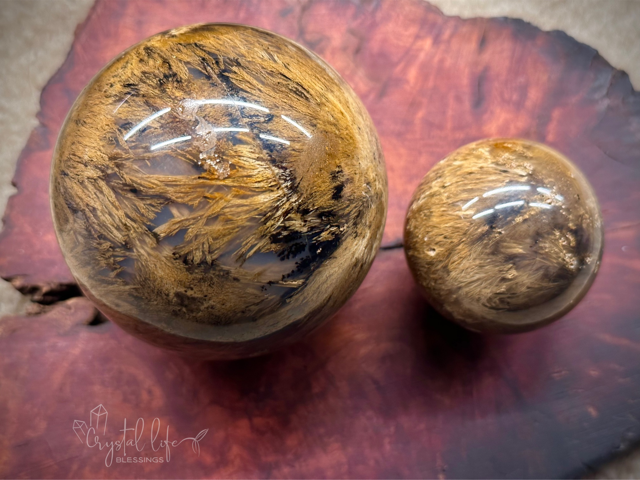 Agate (Rutilated) / Rutilated Agate