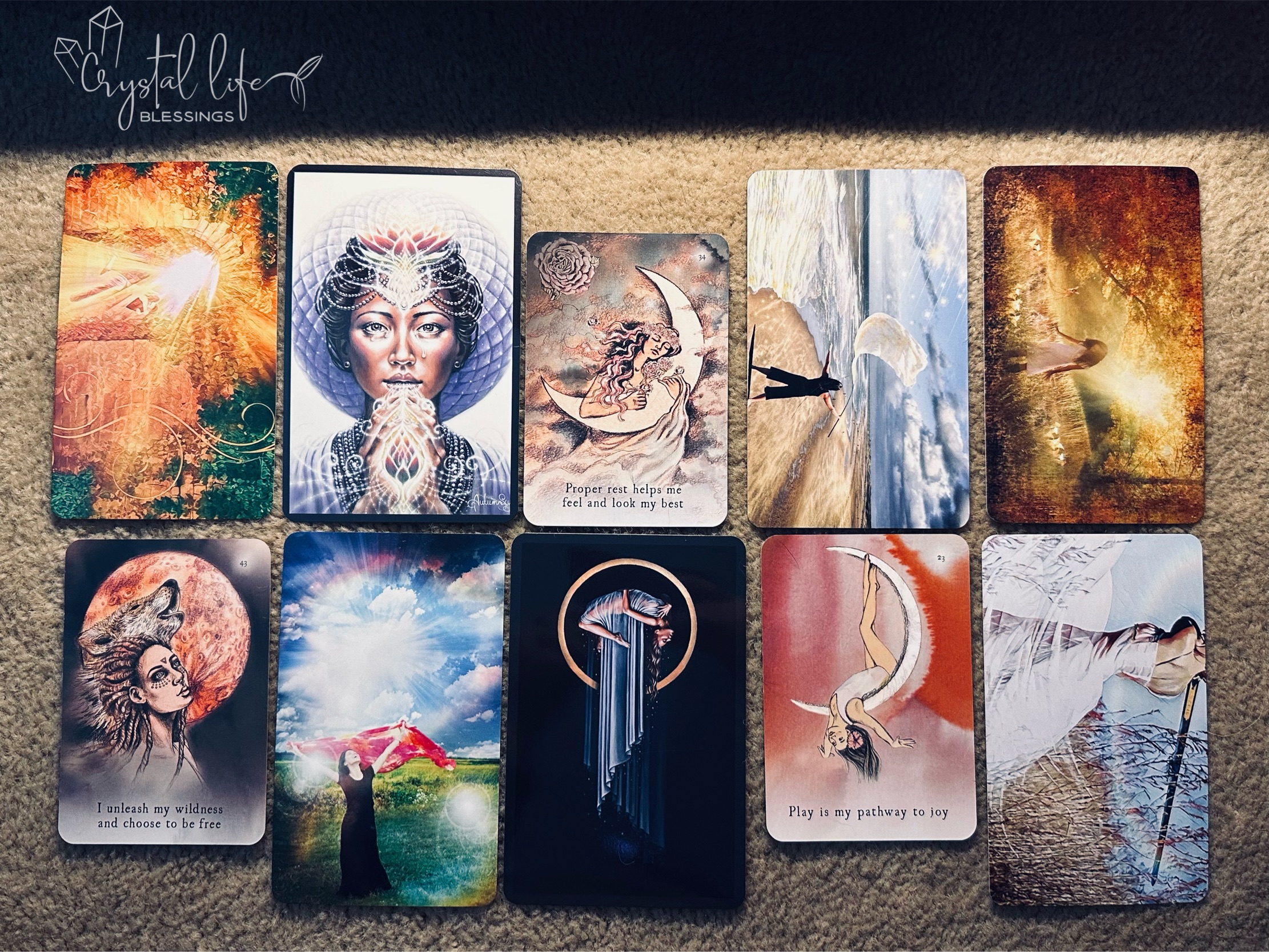 Doing a New Moon Card Pull