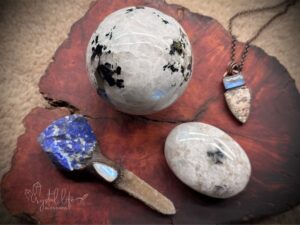 Labradorite (White) / White Labradorite